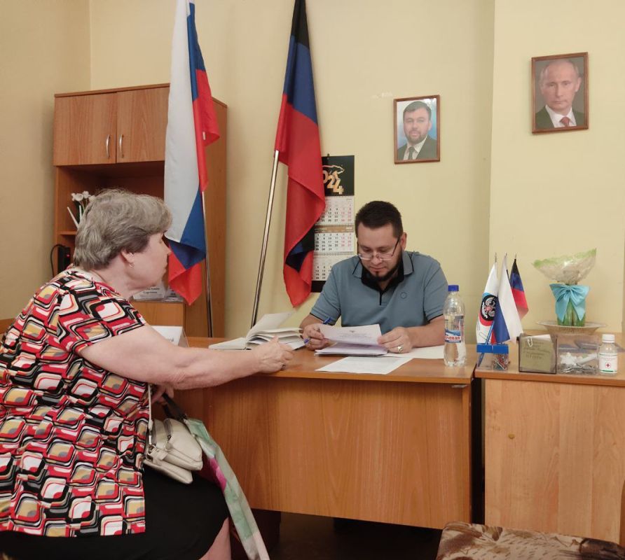 Иван Адамец: В общественной приемной партии "Единая Россия" прошел прием граждан