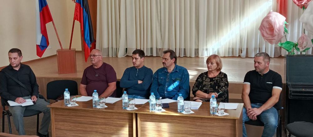 Юрий Будрин: В Кировском районе Донецка прошел сход с гражданами