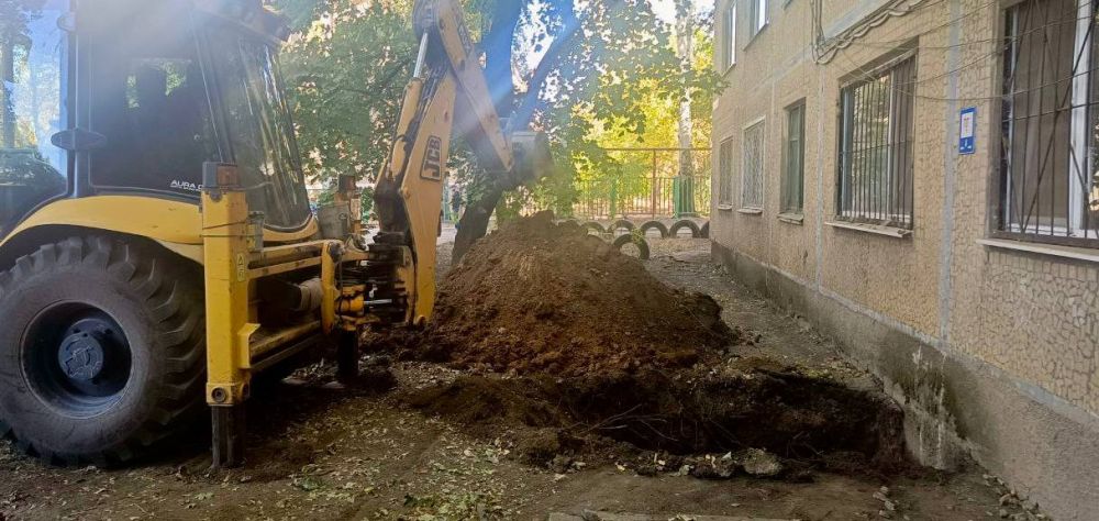 Михаил Меренков: Картина трудового дня рабочих жилищной организации Буденновского района 2 октября