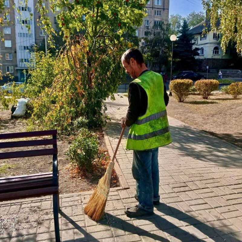 Михаил Меренков: Субботний рабочий день Зеленстроя Буденновского района
