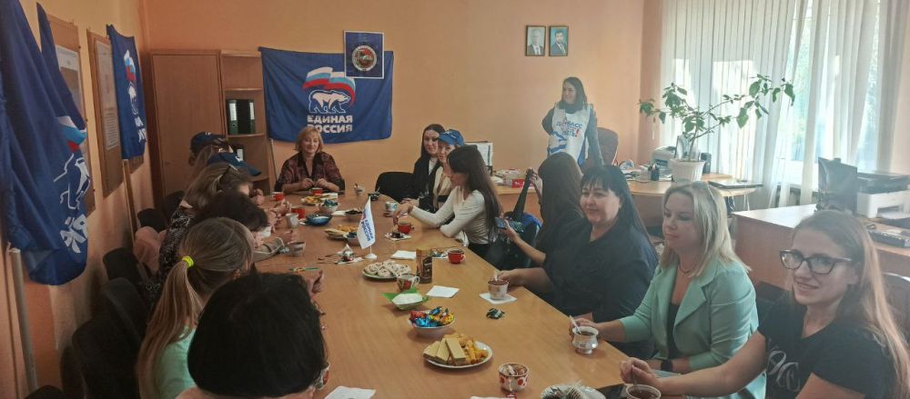 Юрий Будрин: Сегодня, 11 октября 2025 года в Общественной приемной Общественного Движения «Донецкая Республика» и...