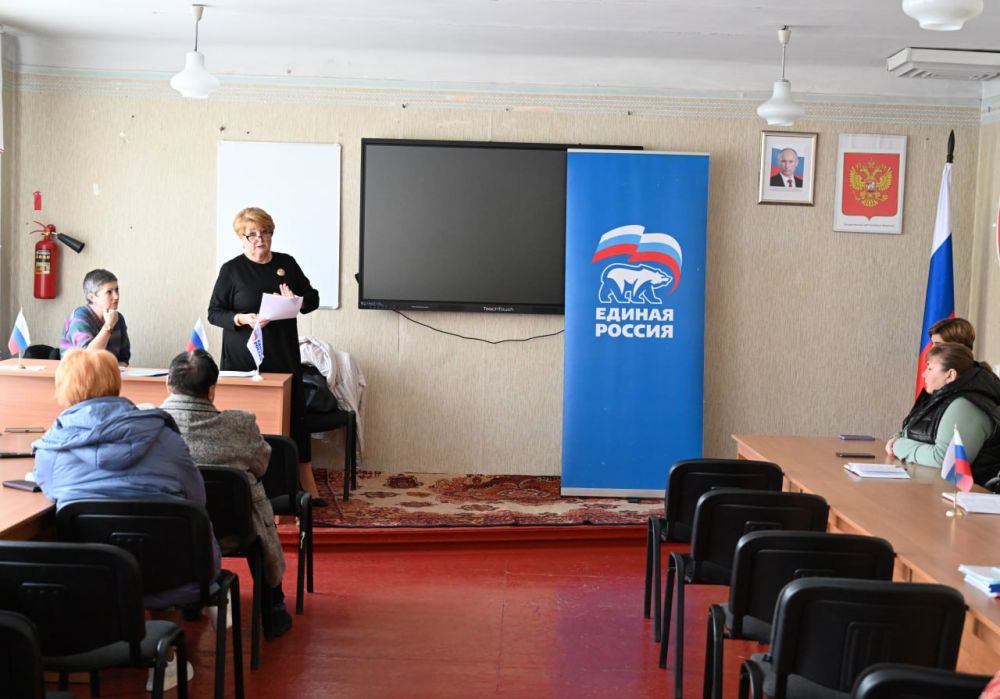 Иван Адамец: В преддверии Форума первичных отделений партии «Единая Россия» в Куйбышевском районе состоялась встреча партийного актива первичного отделения № 262