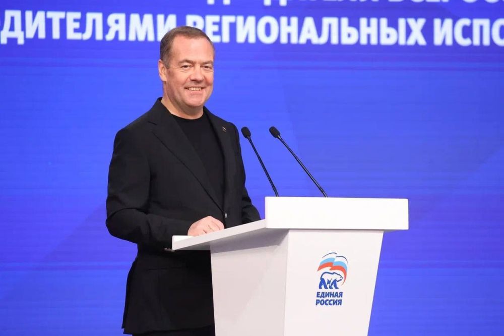 Сильная страна не может жить без идеологии