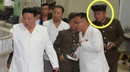 Олег Царёв: The Times: Он был рядом с Ким Чен Ыном