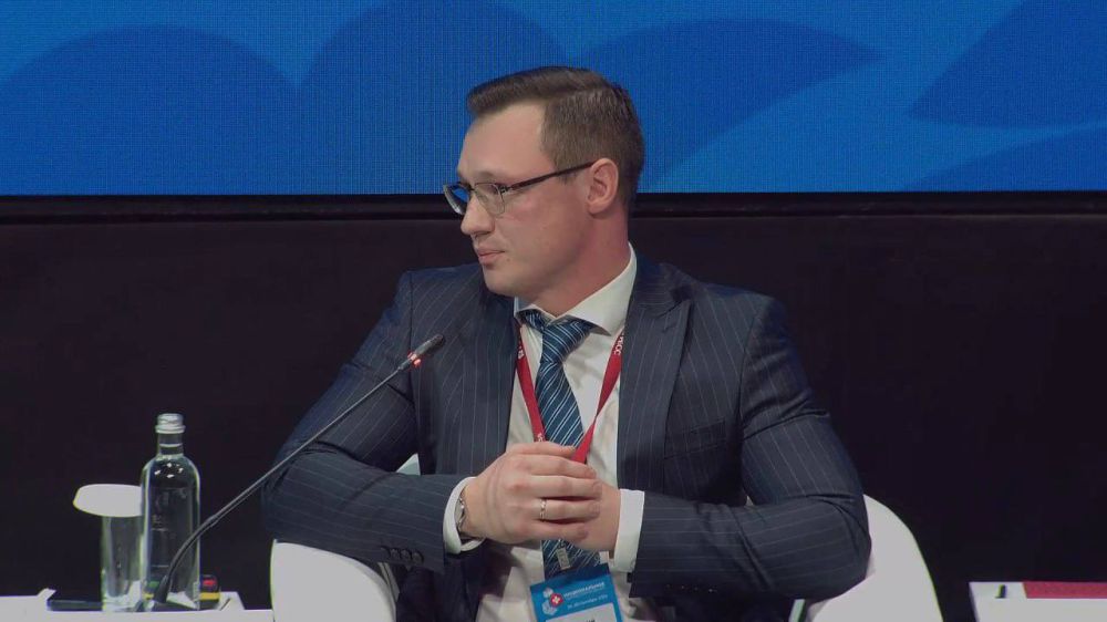 Руководитель Минздрава Дмитрий Гарцев принимает участие в конгрессе «Национальное здравоохранение», который проходит в Москве 28-29 октября