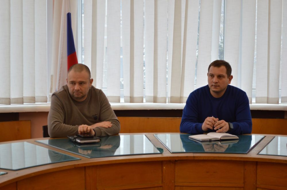 Татьяна Копылова: Сегодня, 5 декабря, в Управе Ворошиловского внутригородского района Администрации городского округа Донецк состоялось рабочее совещание «Чистый четверг»