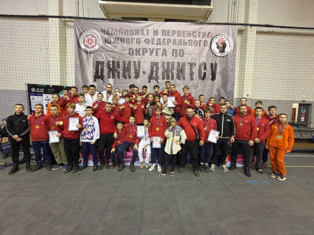 Сборная команда Донецкой Народной Республики по джиу-джитсу блестяще выступила на Первенстве и Чемпионате ЮФО, прошедших 7-8 декабря! Наши спортсмены продемонстрировали высочайший уровень мастерства в трёх дисциплинах:...