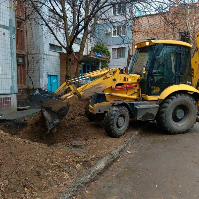 Михаил Меренков: Картина трудового дня бригады текущего ремонта жилищной организации Буденновского района 12 декабря