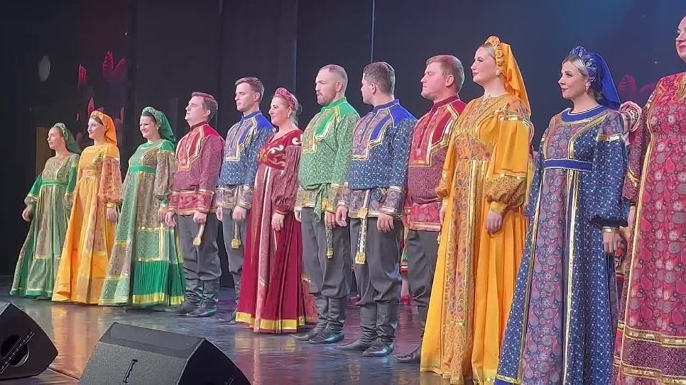 В честь Дня героев Отечества «Донбасс» выступил с концертами в Курской области