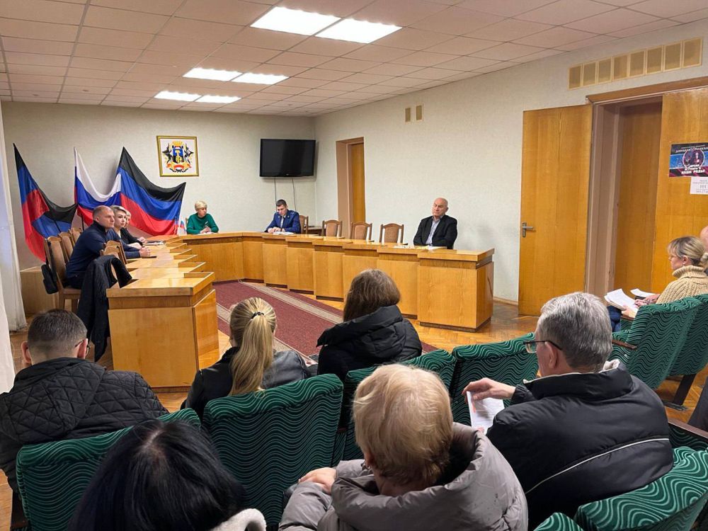 Елена Рязанцева: В Управе Пролетарского внутригородского района Администрации городского округа Донецк Донецкой Народной Республики по инициативе Прокуратуры Пролетарского района г. Донецка состоялась рабочая встреча с...