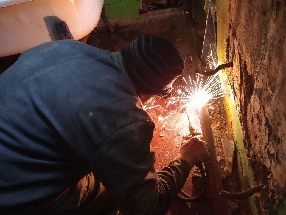 Иван Адамец: Каждый день сотрудники коммунальных служб сталкиваются с различными задачами: от устранения аварийных ситуаций до работ по благоустройству придомовых территорий