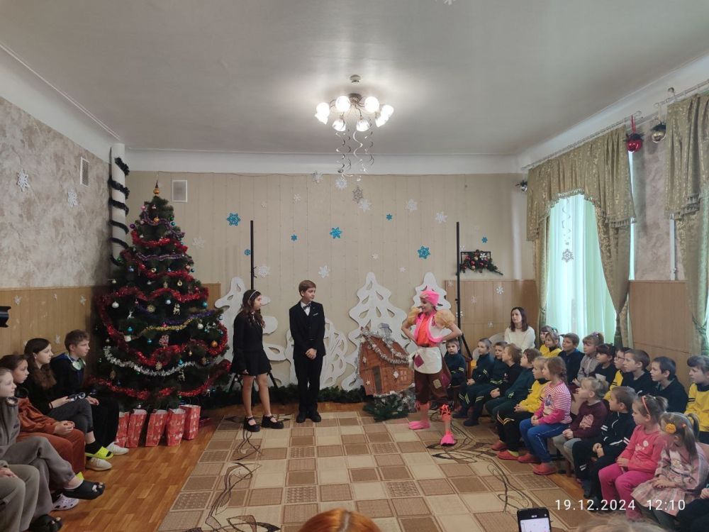 В Донецком соццентре прошло праздничное мероприятие ко Дню Святого Николая Чудотворца