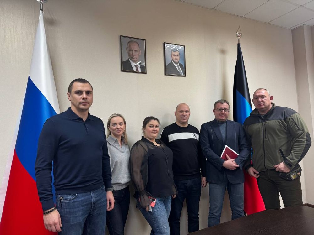 Депутаты Народного Совета провели рабочую встречу с главой Корпорации развития Зеленограда