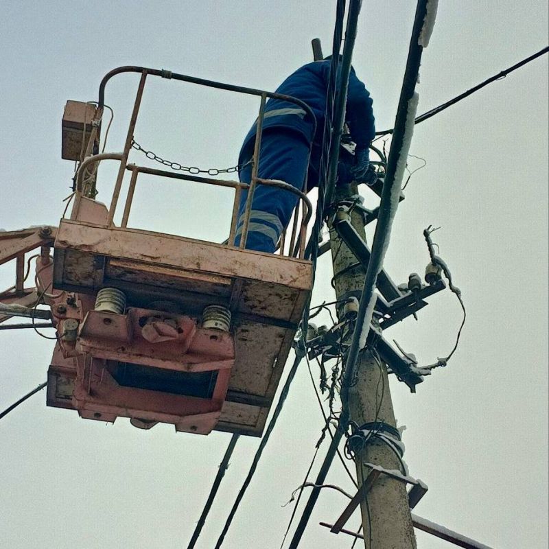 Михаил Меренков: Буденновским участком МУП АГД «Донецкгорсвет» выполнены работы по замене неработающих ламп, монтажу СИП по улицам Буденного, Рогачевской и Бобруйской