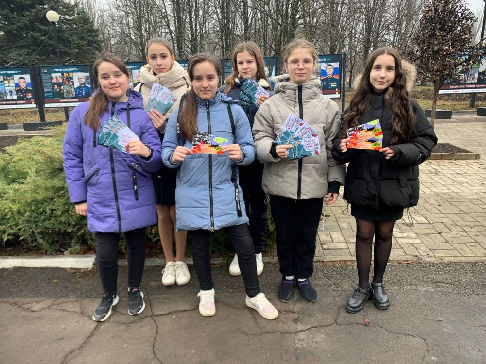 Елена Рязанцева: Подвигу твоему, Ленинград!