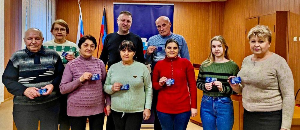 Михаил Меренков: Сегодня, 28 января, ряды местного отделенияВсероссийской политической партии «ЕдинаяРоссия» пополнились новыми партийцами