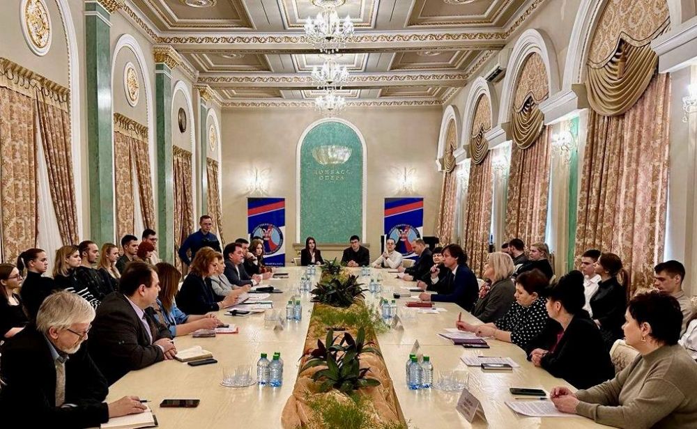 В Донецке обсудили вопросы социальной поддержки студенческих семей