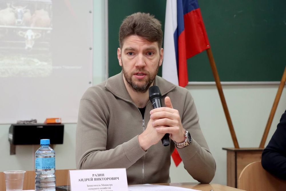 2 февраля под председательством заместителя министра сельского хозяйства Российской Федерации Андрея Разина в Донецке состоялось расширенное агрономическое совещание по подготовке к весенне-полевым работам