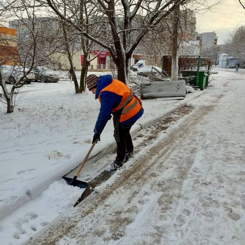 Михаил Меренков: Картина зимнего трудового дня жилищной организации Буденновского района 4 февраля