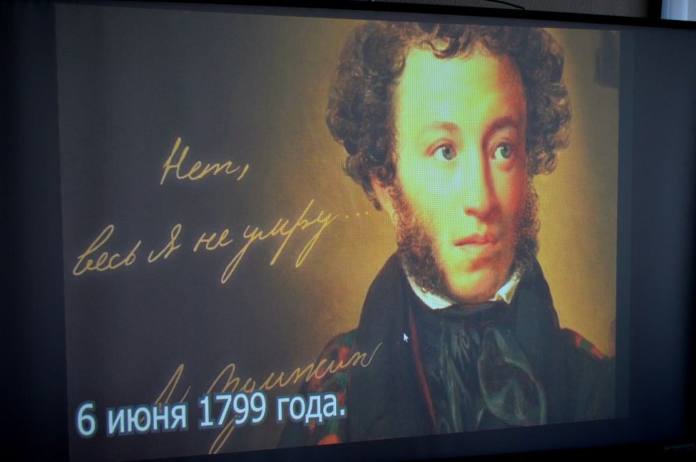 Нет, ведь я не умру.... Ежегодно 10 февраля отмечается День памяти Александра Сергеевича Пушкина — русского поэта, прозаика, драматурга, литературного критика, основоположника русского литературного слова