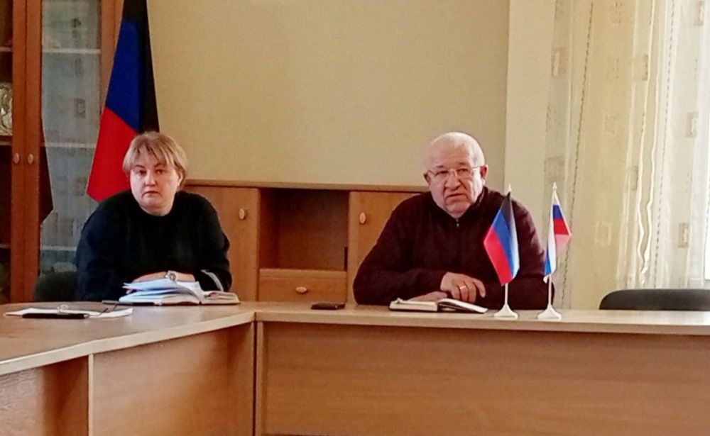 Наталья Бегуненко: В Управе Петровского внутригородского района Администрации городского округа Донецк прошел семинар по антитеррористической безопасности