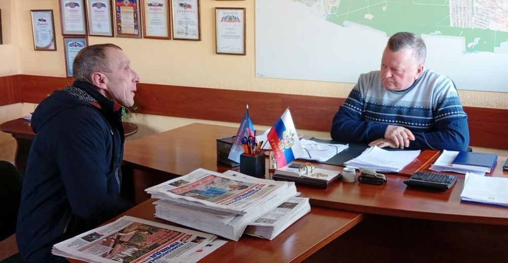 Наталья Бегуненко: Сегодня, 11 февраля, заместитель руководителя Управы Петровского внутригородского района Администрации городского округа Донецк Сергей Васильевич Чуб провёл еженедельный приём жителей района