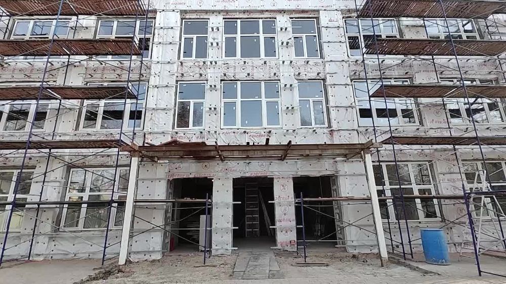 Денис Пушилин: В этом году для всех любителей спорта откроет двери отремонтированный спортивный комплекс «Локомотив» в Донецке