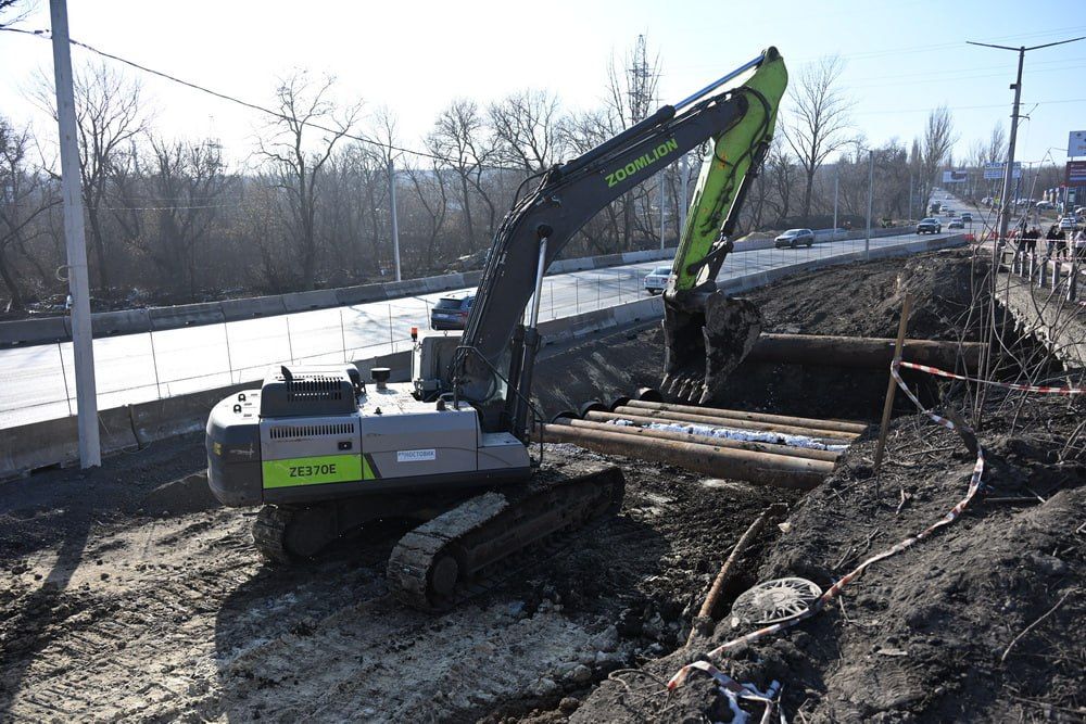 В 2025 году в ДНР силами ГК «Автодор» будут восстановлены ряд важных объектов дорожного хозяйства, в числе которых автомобильный мост и объездная дорога в Макеевке