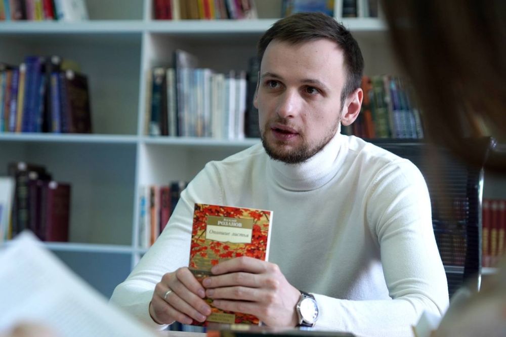 14              ,   14  -   