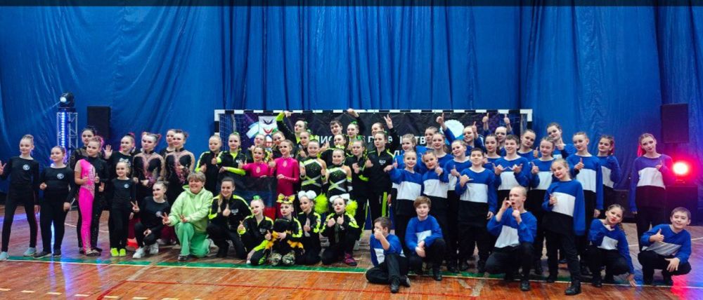 15 февраля в Луганске состоялся Чемпионат и Первенство ЛНР по чир спорту, а также фестиваль «Звезды Республики»