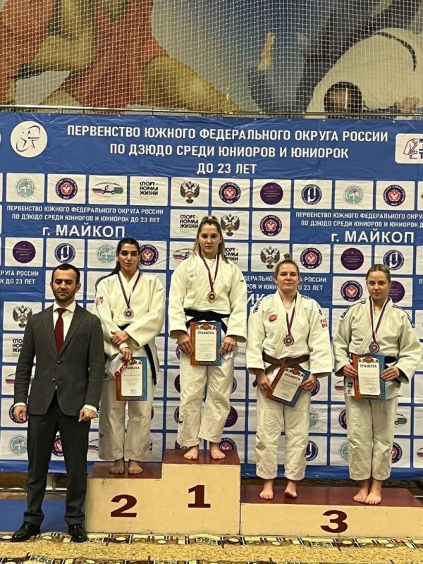 На выходных, 15-16 февраля в Майкопе прошли первенство ЮФО по дзюдо среди юниоров и юниорок до 23 лет