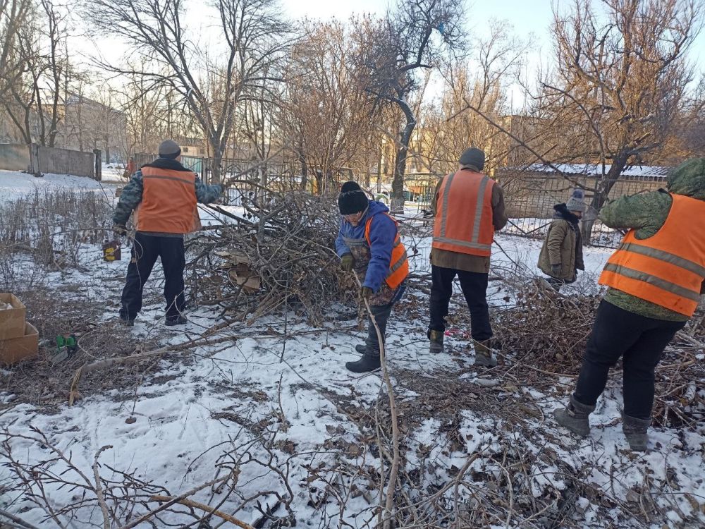 Наталья Бегуненко: Сотрудники коммунальных предприятий Петровского района присоединились к акции «Чистый четверг»