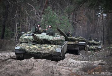 Экипаж Т-80БИ уничтожил замаскированный склад боеприпасов НАТО