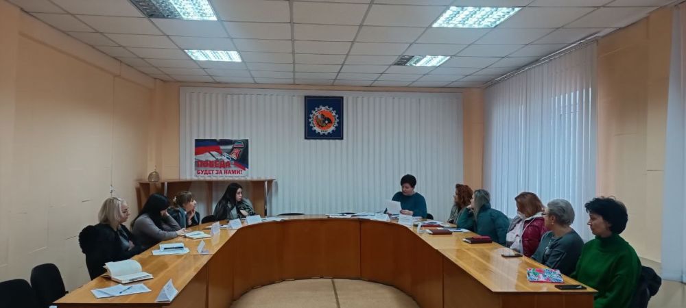 Юрий Будрин: Заседание Комиссии по делам несовершеннолетних и защите их прав