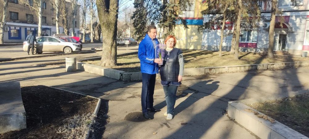 Юрий Будрин: Сегодня, 07 марта 2025 года, в рамках Всероссийской акции «Вам, Любимые!», активисты Всероссийской политической партии Единая Россия совместно с сотрудниками Управы Кировского внутригородского района...