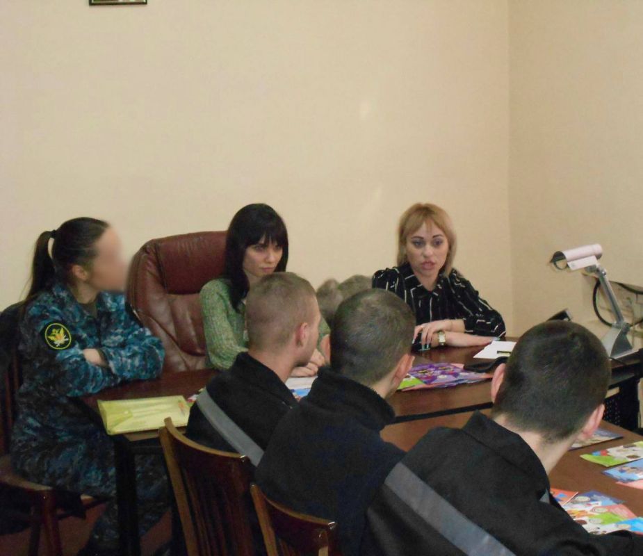 Специалисты центра занятости рассказали осужденным о трудоустройстве