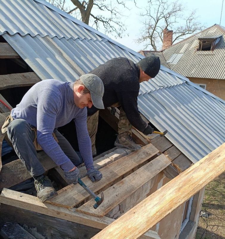 Наталья Бегуненко: Сотрудники муниципального унитарного предприятия «Управляющая компания Петровского района» выполняют работы по: