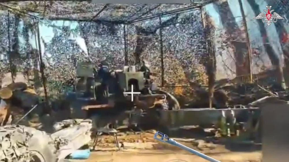 Минобороны России: Дроноводы группировки «Запад» уничтожили гаубицу FH-70 и станцию РЭБ «Нота» ВСУ