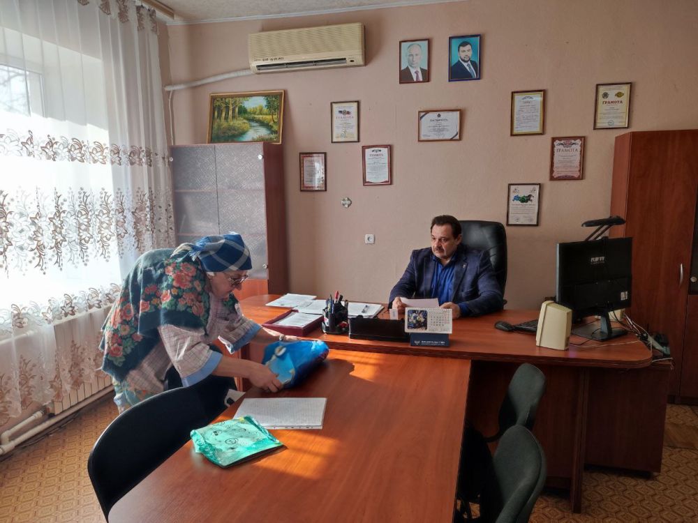 Юрий Будрин: Сегодня, 13 марта 2025 года, заместитель руководителя Управы Кировского внутригородского района Администрации городского округа Донецк ДНР Александр Дёмин провел личный прием граждан