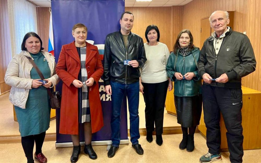 Михаил Меренков: Сегодня ряды местного отделения Всероссийской политической партии «ЕдинаяРоссия» пополнились новыми партийцами