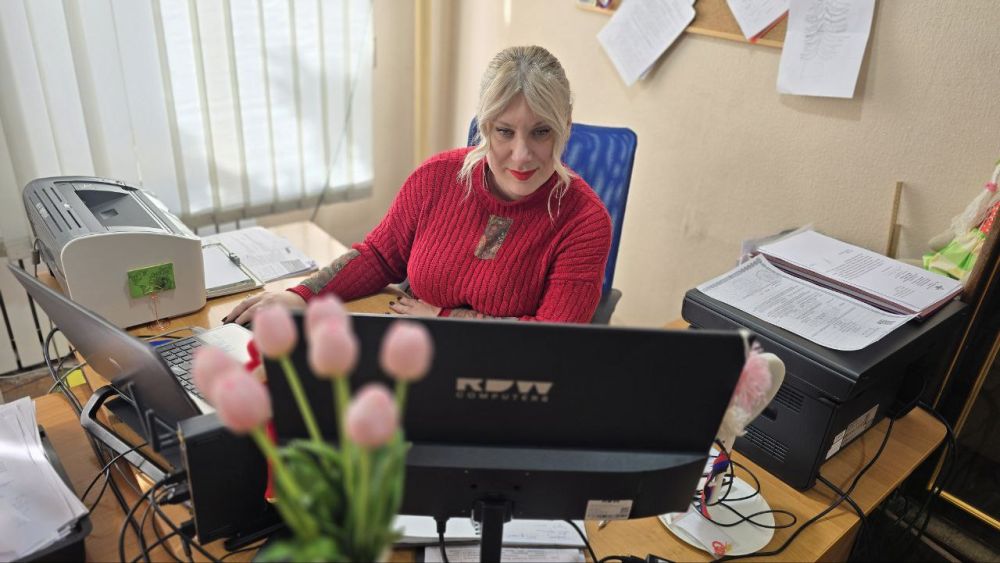 Иван Адамец: Сегодня, 14 марта, в рамках Всероссийского конкурса молодежных проектов среди физических лиц «Росмолодежь.Гранты 1 сезон» в Куйбышевском, Петровском и Калининском районах состоялась межрайонная онлайн-встреча