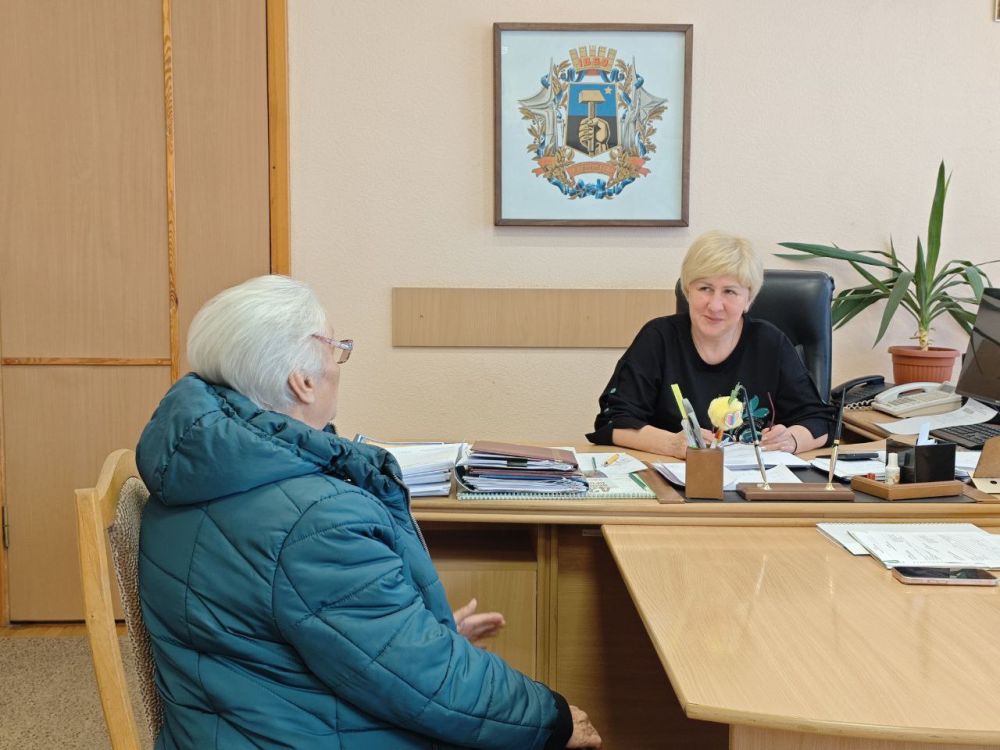 Елена Рязанцева: Сегодня, 17 марта, провела личный прием граждан