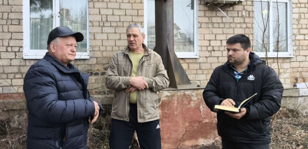 Наталья Бегуненко: В рамках проекта «УПРАВДОМ» партии «Единая Россия» организован комиссионный выезд в составе заместителя руководителя Управы Петровского внутригородского района Администрации городского округа Донецк Чуба...