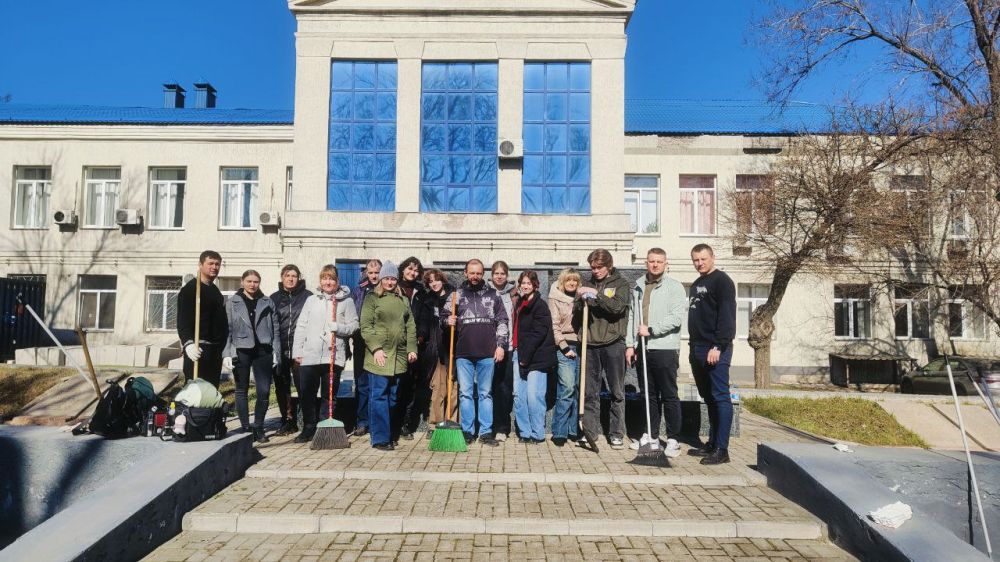  . 20               ,         ...