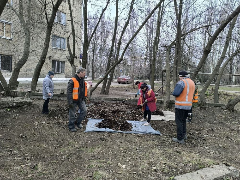Наталья Бегуненко: Субботник жилищно-коммунальных предприятий Петровского района