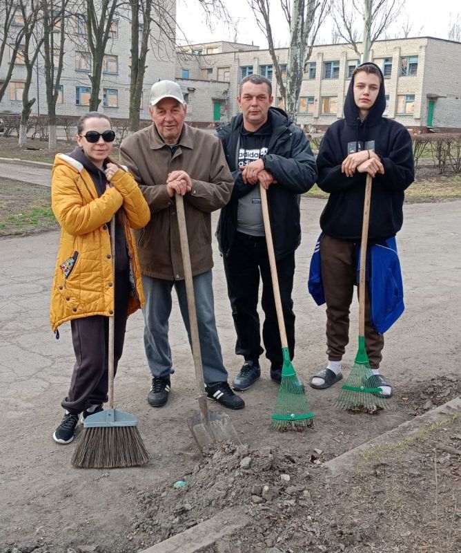 Наталья Бегуненко: Субботник жителей Петровского района