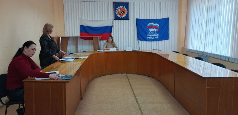 Юрий Будрин: Сегодня, 24 марта 2025 года, в Управе Кировского внутригородского района Администрации городского округа Донецк ДНР состоялось собрание секретарей первичных отделений партии Единая Россия