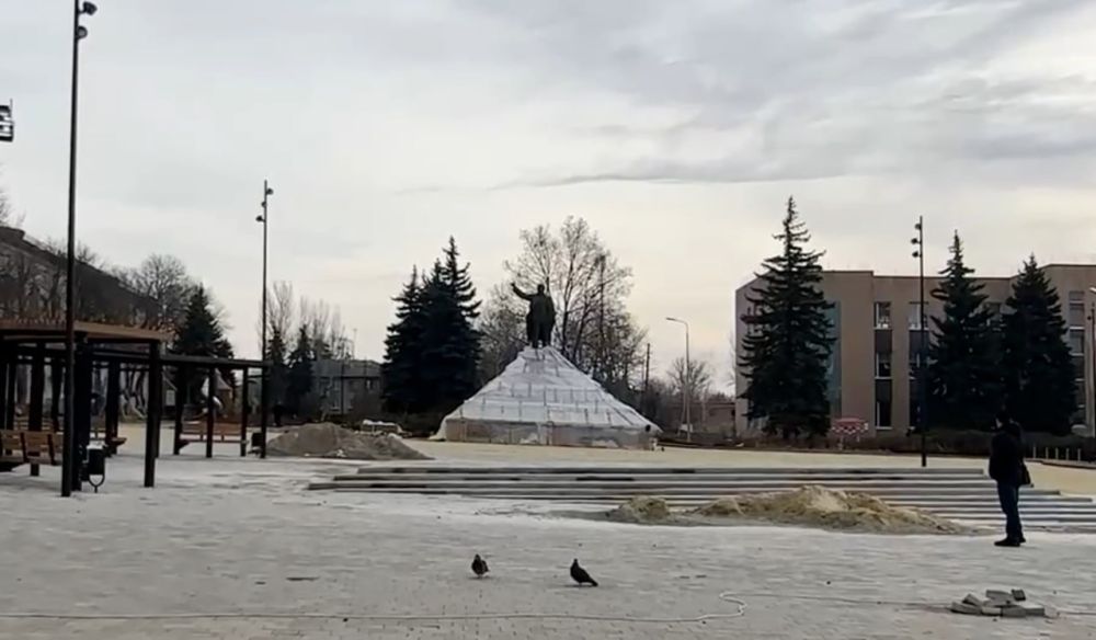 Не только школы и больницы: дальневосточные регионы помогут восстановить экономику ДНР