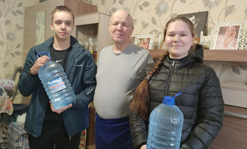 Елена Рязанцева: Акция «Эстафета добра» в Пролетарском районе продолжается!