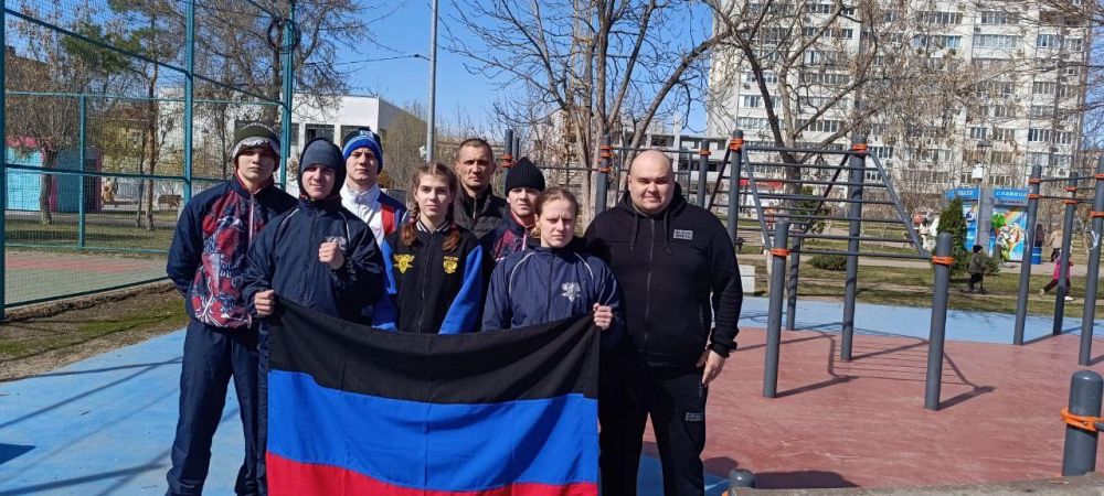 Спортсмены из ДНР участвуют в соревнованиях по рукопашному бою в Волгограде